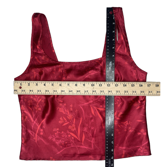 Victoria’s Secret Womens Size Small Satin Pajama Set Tank & Pants Red Print - Picture 6 of 11